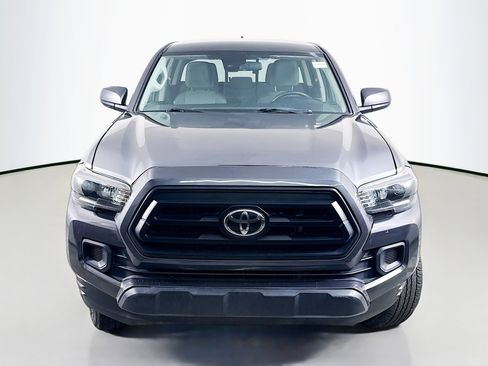 Used 2021 Toyota Tacoma SR w/ SR Convenience Package image 2