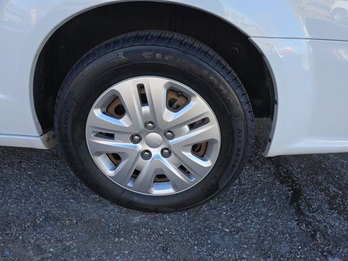 Used 2016 Dodge Grand Caravan SE w/ Quick Order Package 29E SE image 33