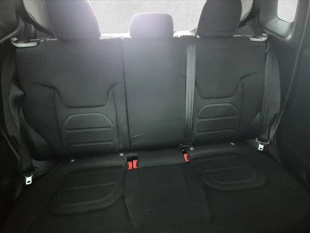 Used 2021 Jeep Renegade Latitude AWD/4WD image 21