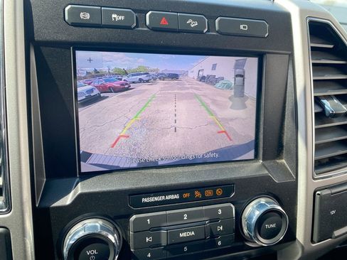 Used 2021 Ford F350 Lariat w/ Chrome Package AWD/4WD image 18