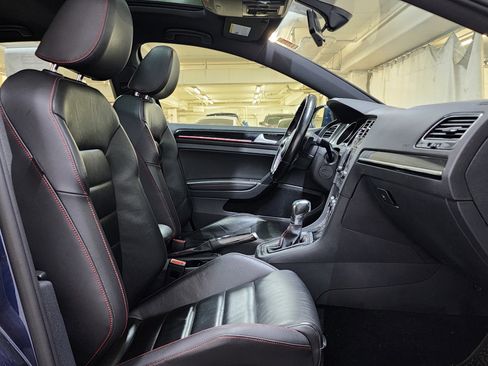 Used 2015 Volkswagen GTI SE w/ Lighting Package (SEL) image 22