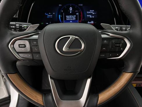 Certified 2025 Lexus RX 350 Premium AWD/4WD image 19