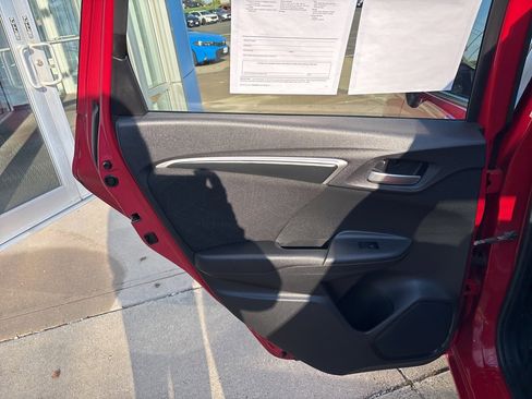 Used 2016 Honda Fit EX image 10