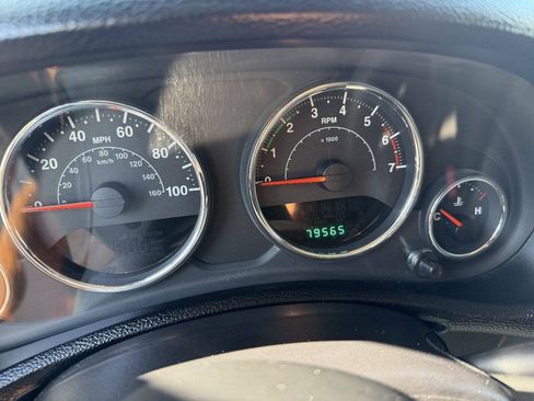 Used 2011 Jeep Wrangler Sport AWD/4WD image 22
