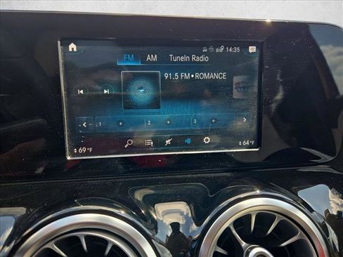 Used 2021 Mercedes-Benz GLA 250 image 23