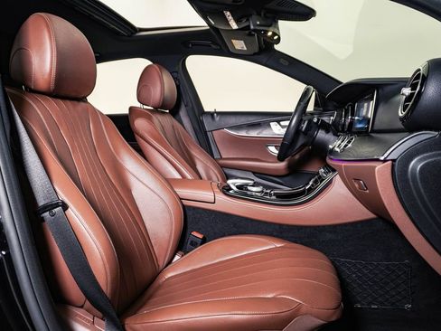Used 2017 Mercedes-Benz E 300 image 15