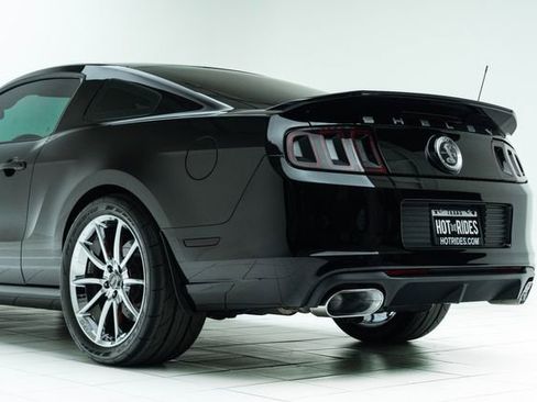 Used 2013 Ford Mustang Shelby GT500 image 22