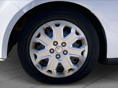 Used 2012 Ford Focus SE image 10