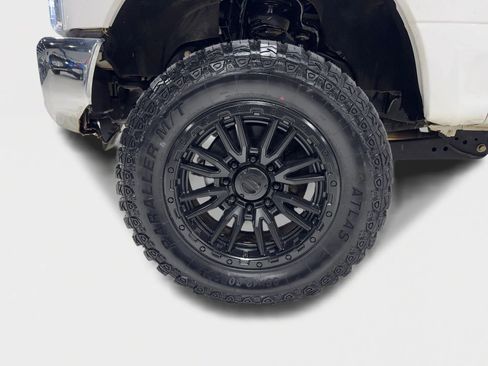 Used 2018 Ford F250 Lariat w/ Lariat Value Package image 42