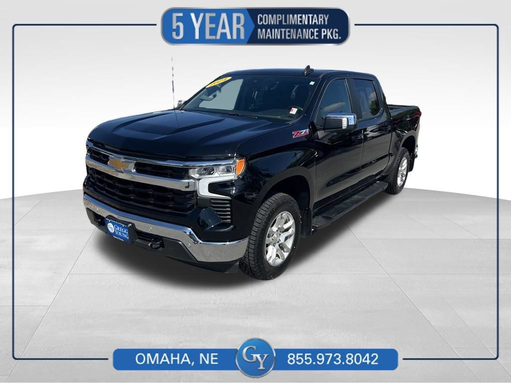 Used 2024 Chevrolet Silverado 1500 LT AWD/4WD image 1
