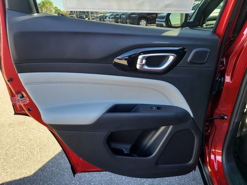 New 2026 Jeep Compass Limited image 11