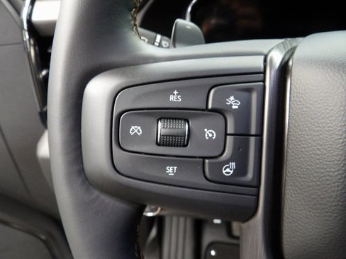 Used 2025 GMC Sierra 1500 AT4 w/ Technology Package image 60