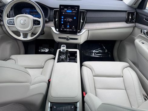 Certified 2026 Volvo XC90 B6 Ultra AWD/4WD image 13