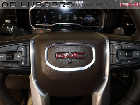 Certified 2025 GMC Sierra 1500 SLT w/ SLT Premium Plus Package AWD/4WD image 28