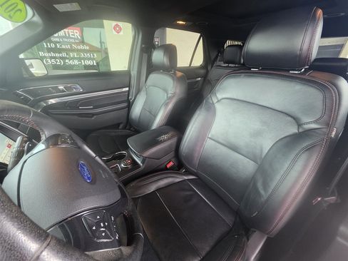 Used 2017 Ford Explorer Sport w/ Equipment Group 401A AWD/4WD image 20