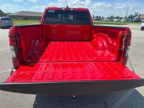 Used 2022 RAM 1500 Big Horn w/ Night Edition RWD image 7