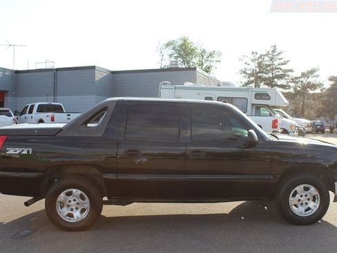 Used 2004 Chevrolet Avalanche Z71 image 40