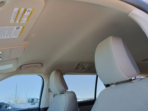 Certified 2023 Ford Explorer XLT image 23