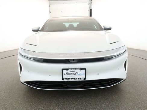 Used 2023 Lucid Air Touring image 2