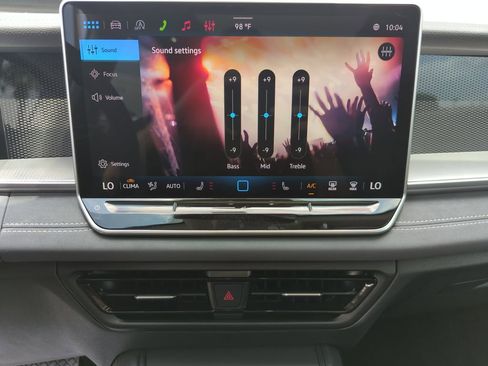 New 2026 Volkswagen Tiguan SE AWD/4WD image 31