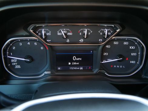 Used 2020 GMC Sierra 1500 SLE w/ SLE Value Package image 27