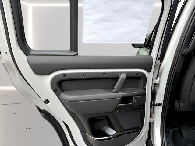 New 2026 Land Rover Defender 110 OCTA AWD/4WD image 77