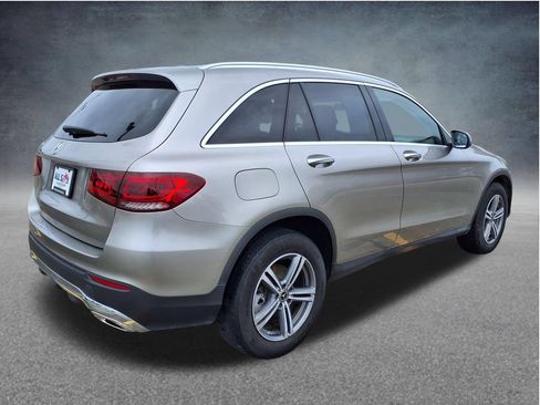 Used 2020 Mercedes-Benz GLC 300 image 7