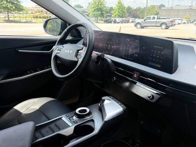 Used 2022 Kia EV6 Wind AWD/4WD image 13