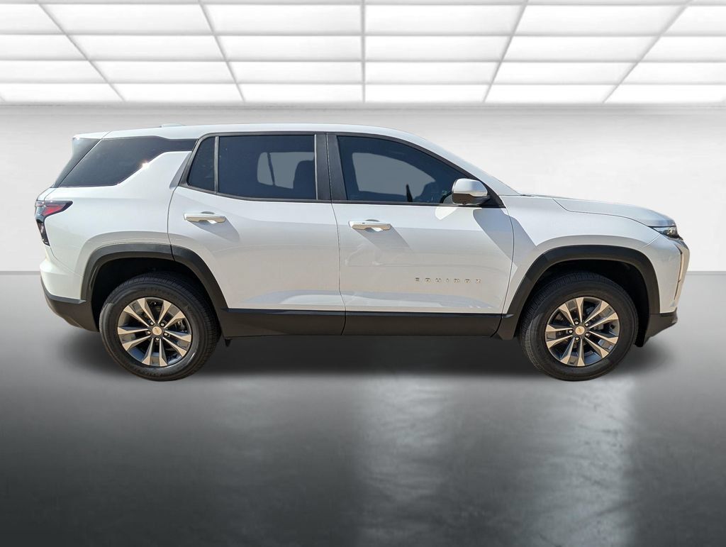 New 2027 Chevrolet Equinox LT w/ Safety and Technology Package FWD image 31