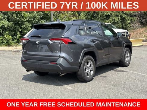 Used 2024 Toyota RAV4 XLE AWD/4WD image 2