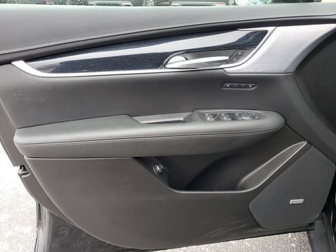 Certified 2024 Cadillac XT5 Premium Luxury image 20