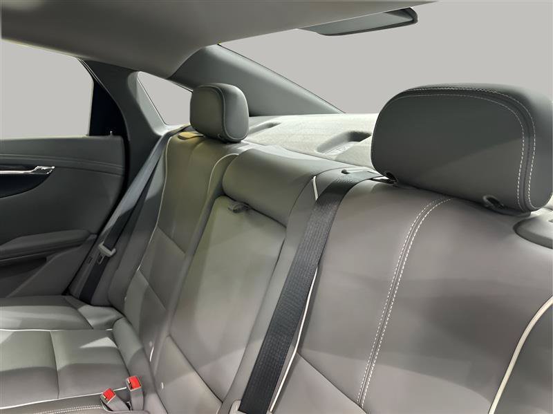 Used 2018 Chevrolet Impala Premier w/ Premier Confidence Package FWD image 10