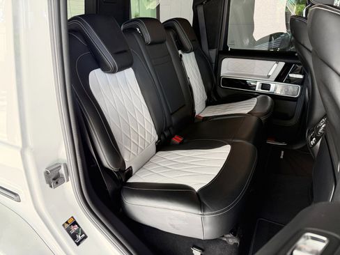 Used 2021 Mercedes-Benz G 550 image 32