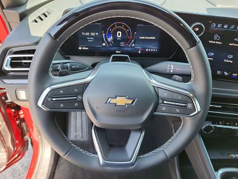 New 2026 Chevrolet Traverse High Country FWD image 28
