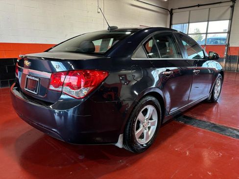 Used 2015 Chevrolet Cruze LT w/ Sun And Sound Package image 7