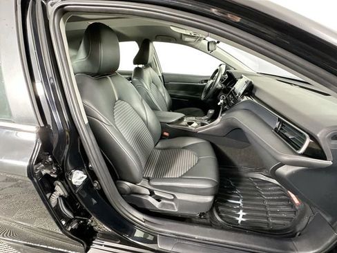 Used 2023 Toyota Camry SE FWD image 26