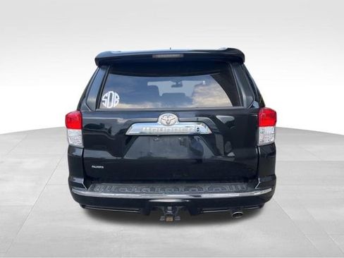 Used 2010 Toyota 4Runner Limited image 7