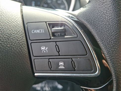 Used 2024 Mitsubishi Eclipse Cross SE image 24