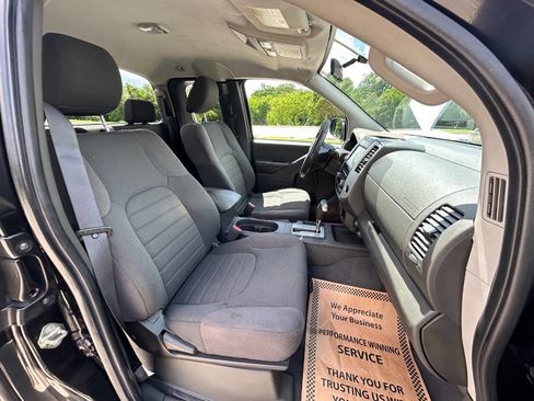 Used 2019 Nissan Frontier S RWD image 16