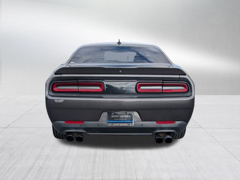 Used 2015 Dodge Challenger R/T Plus RWD image 3