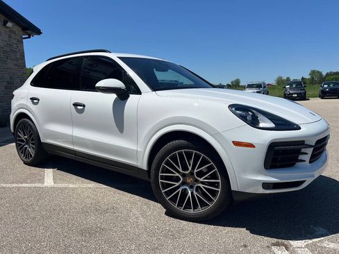 Used 2019 Porsche Cayenne AWD/4WD image 3