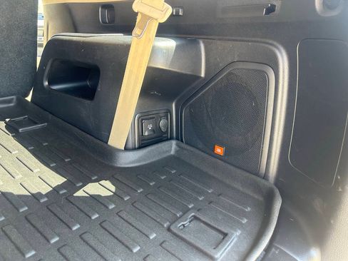 Used 2018 Toyota 4Runner Limited AWD/4WD image 39