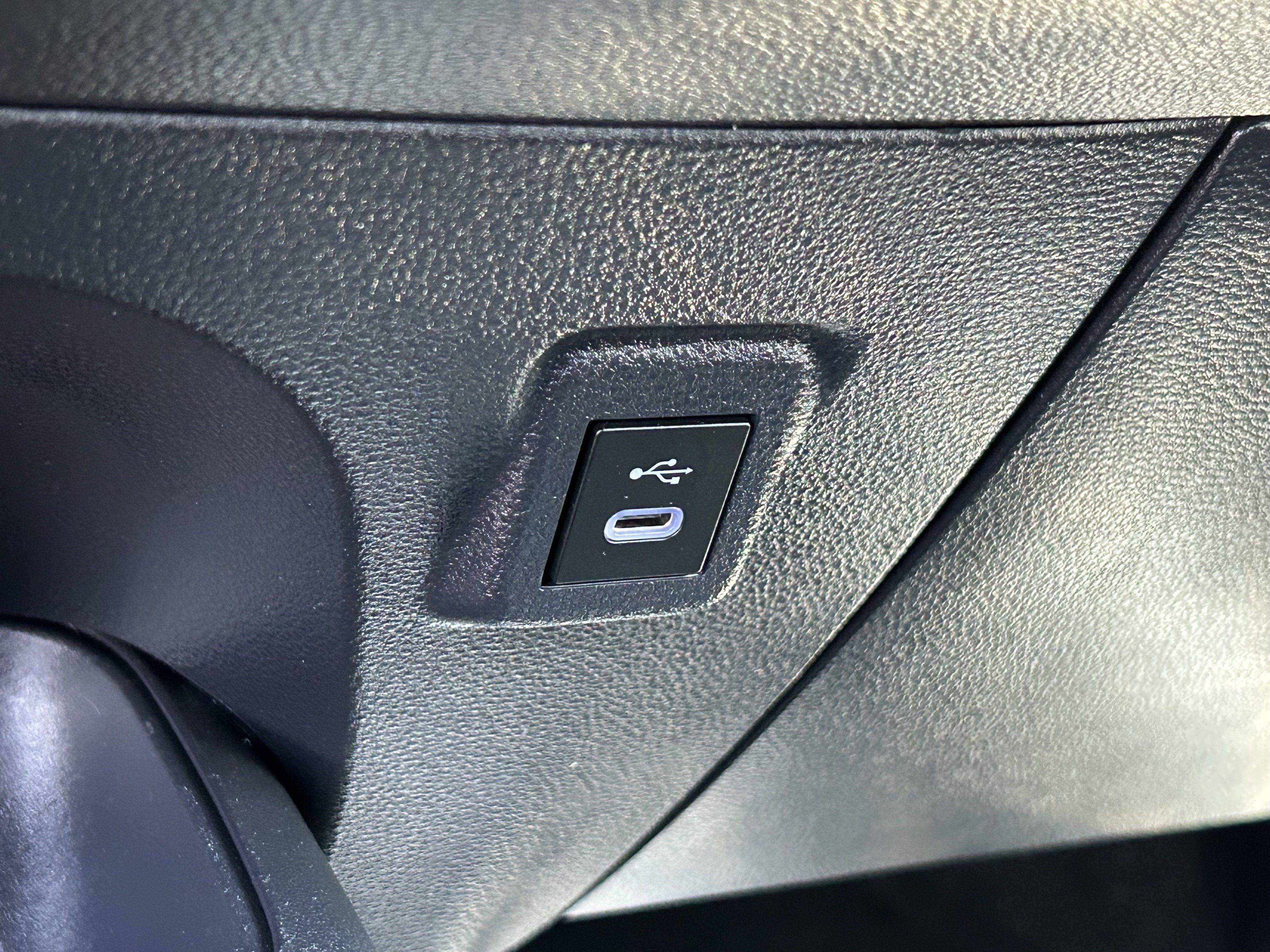 Certified 2024 Toyota Corolla SE FWD image 22