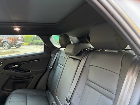 New 2026 Land Rover Range Rover Evoque Dynamic SE image 13