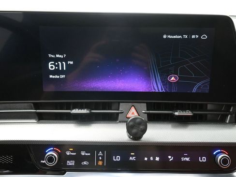 Used 2023 Kia Sportage SX FWD image 9