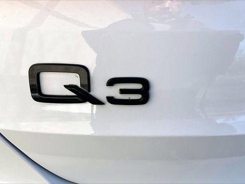 Used 2025 Audi Q3 2.0T Premium w/ Convenience Package image 24