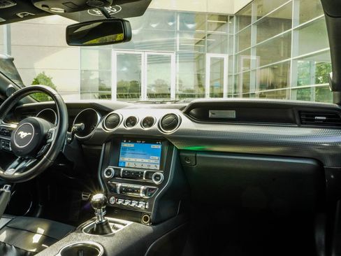 Used 2019 Ford Mustang GT Premium w/ GT Performance Package RWD image 17