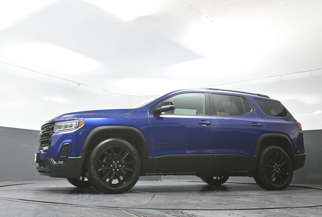 Used 2023 GMC Acadia SLE w/ Driver Convenience Package FWD image 56