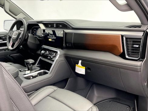 New 2026 GMC Sierra 1500 Denali w/ Denali Reserve Package image 6