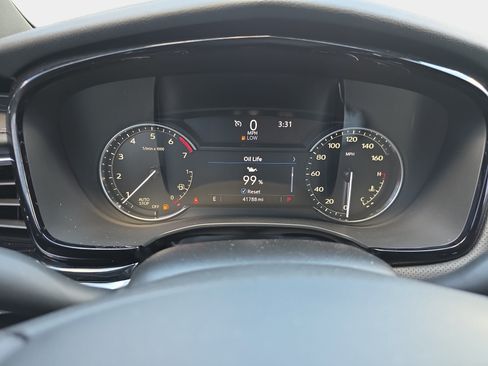 Used 2024 Cadillac XT6 Luxury FWD image 21